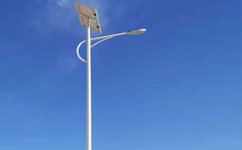 均匀度0.4与0.6差距多大？高昌太阳能路灯配光指南