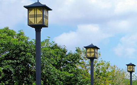 太阳能高昌庭院灯怎么选亮度与续航更耐用 太阳能高昌庭院灯怎么选亮度与续航更耐用