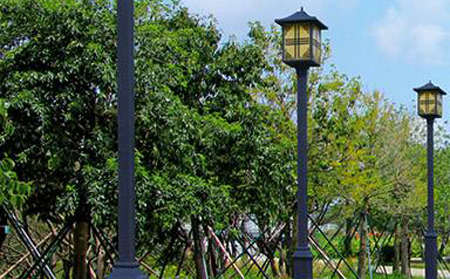 太阳能高昌庭院灯价格为何差三倍？关键看这几点